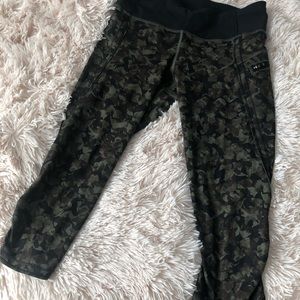 Lululemon camo crops!